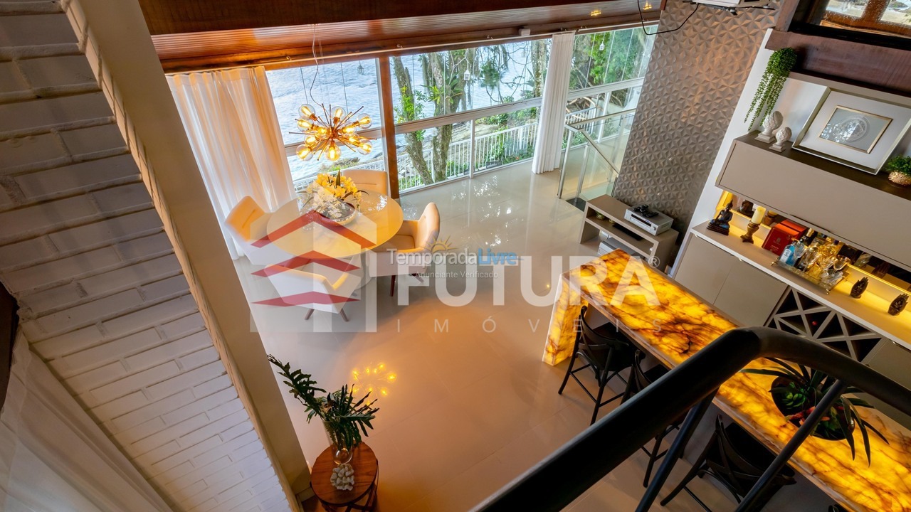 House for vacation rental in Bombinhas (Praia da Lagoinha)