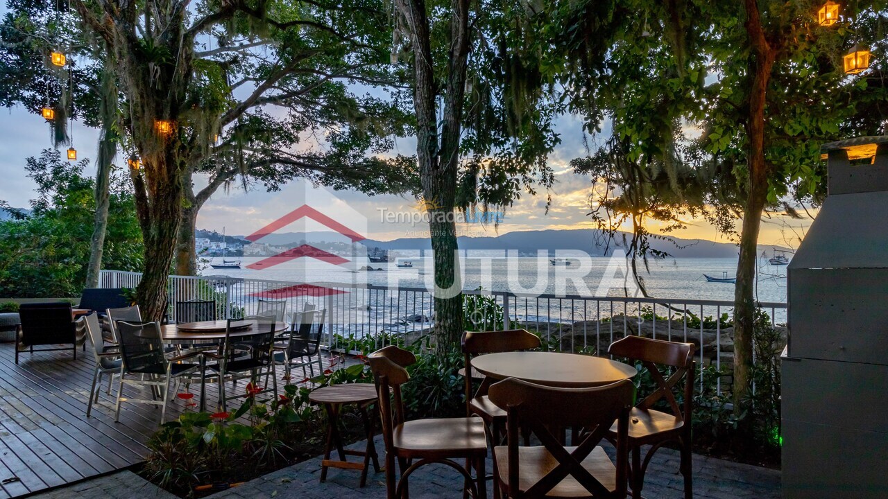House for vacation rental in Bombinhas (Praia da Lagoinha)