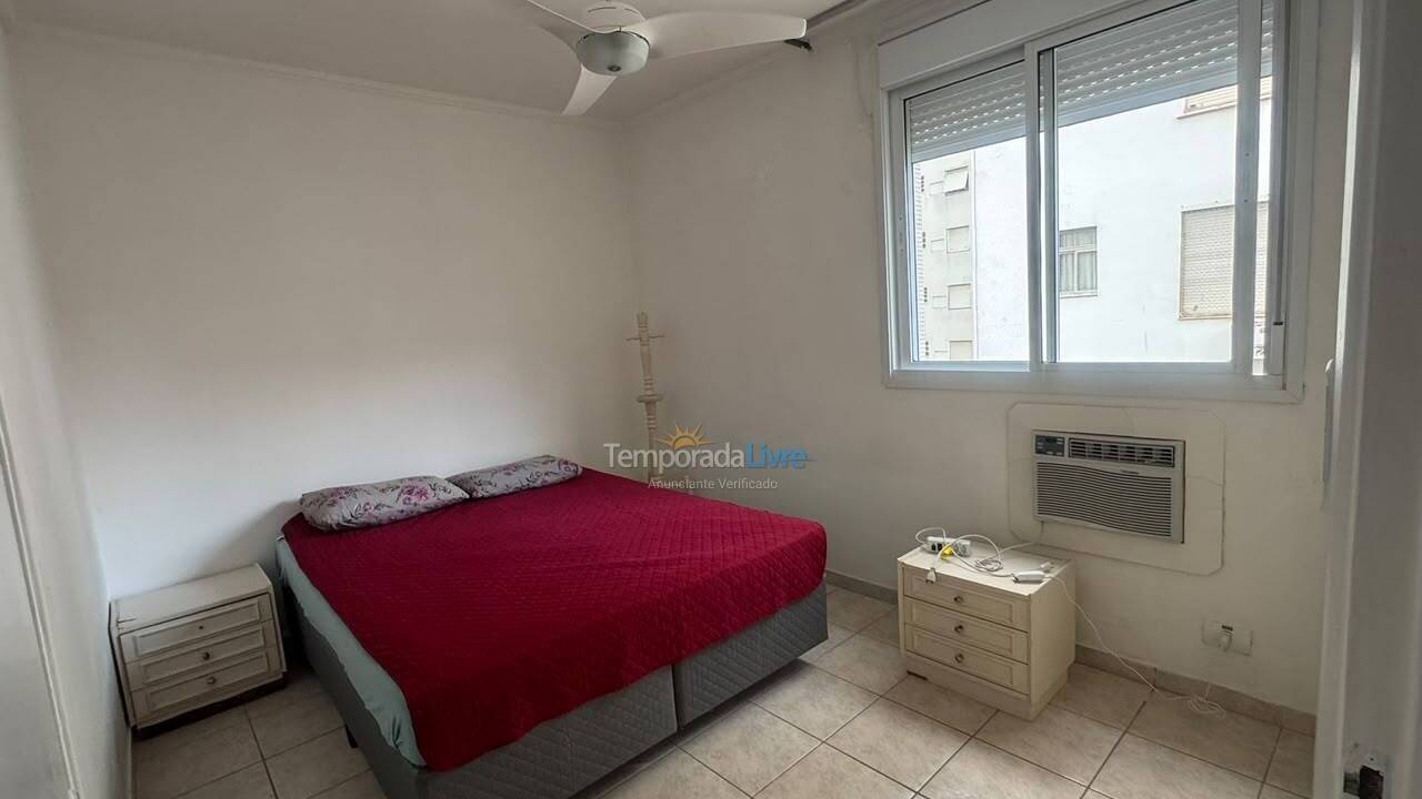 Apartamento para aluguel de temporada em Guarujá (Pitangueiras)