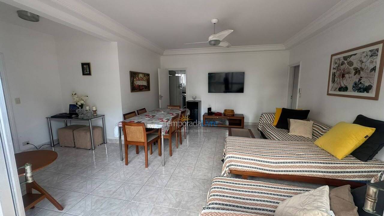 Apartamento para aluguel de temporada em Guarujá (Pitangueiras)