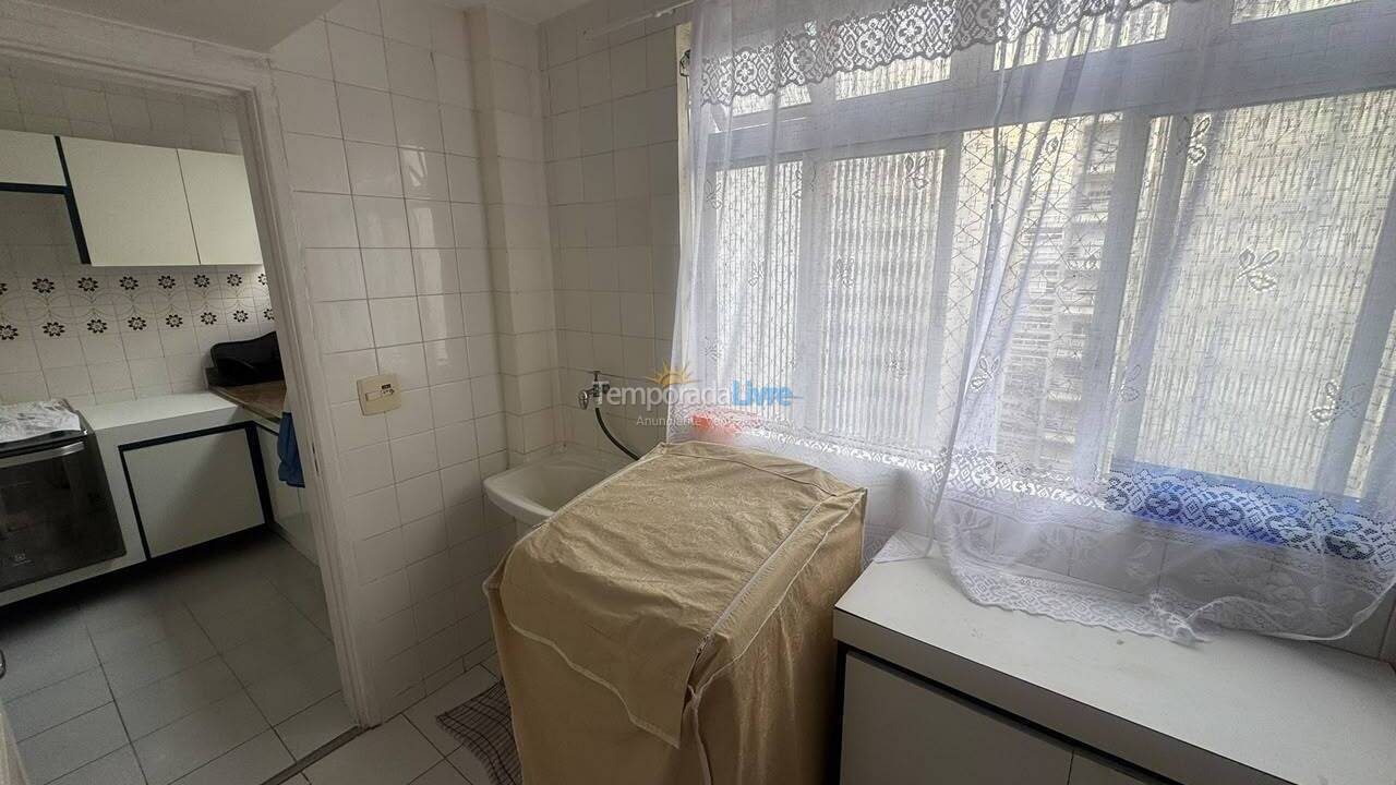 Apartamento para aluguel de temporada em Guarujá (Pitangueiras)