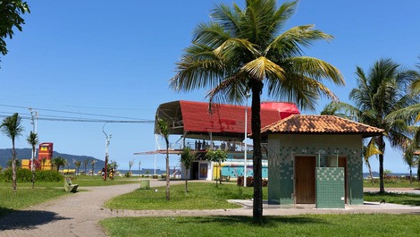 03 Bedrooms in Front of Itararé Beach / SV - 54