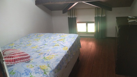 Quarto 2 mezanino 