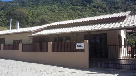Casa para alquilar en Bombinhas - Canto Grande