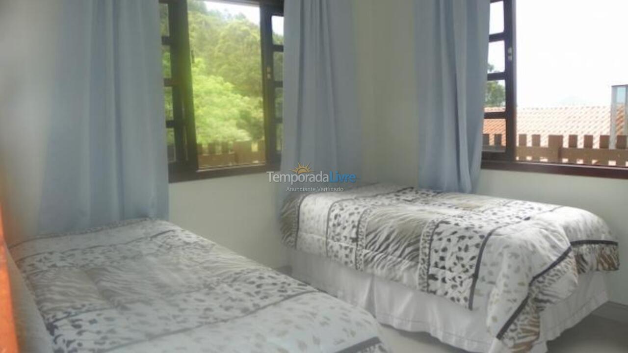 Casa para aluguel de temporada em Bombinhas (Canto Grande)