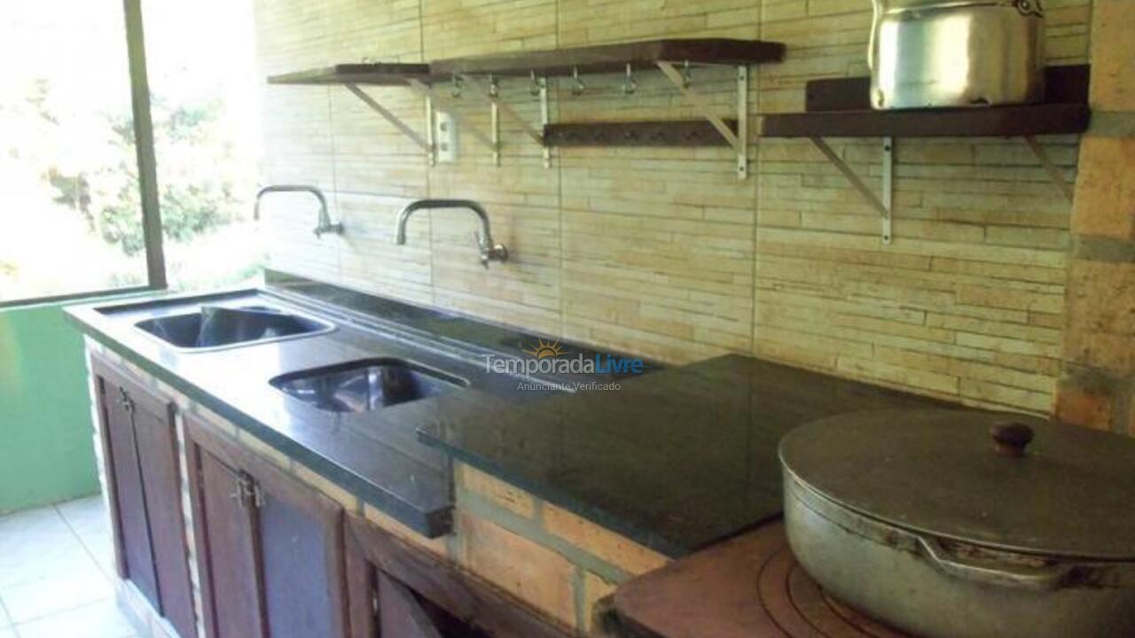 Casa para aluguel de temporada em Bombinhas (Canto Grande)