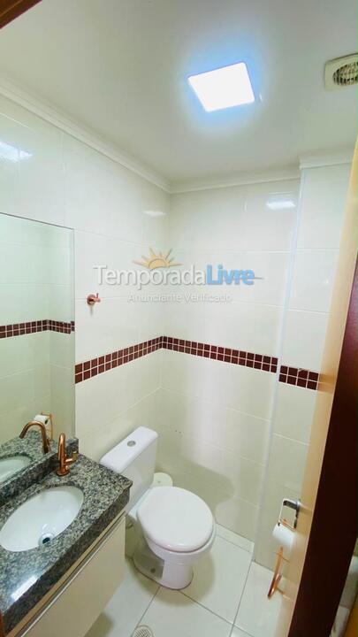 Apartamento para aluguel de temporada em Praia Grande (Vila Tupi)