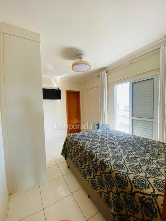 Apartamento para aluguel de temporada em Praia Grande (Vila Tupi)