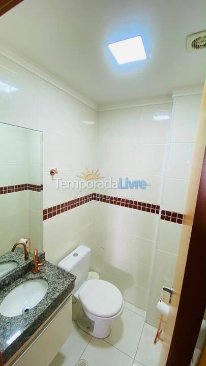 Apartamento para aluguel de temporada em Praia Grande (Vila Tupi)