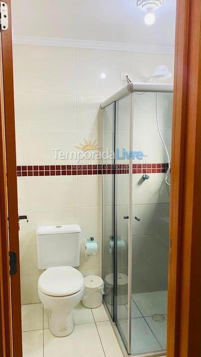 Apartamento para aluguel de temporada em Praia Grande (Vila Tupi)
