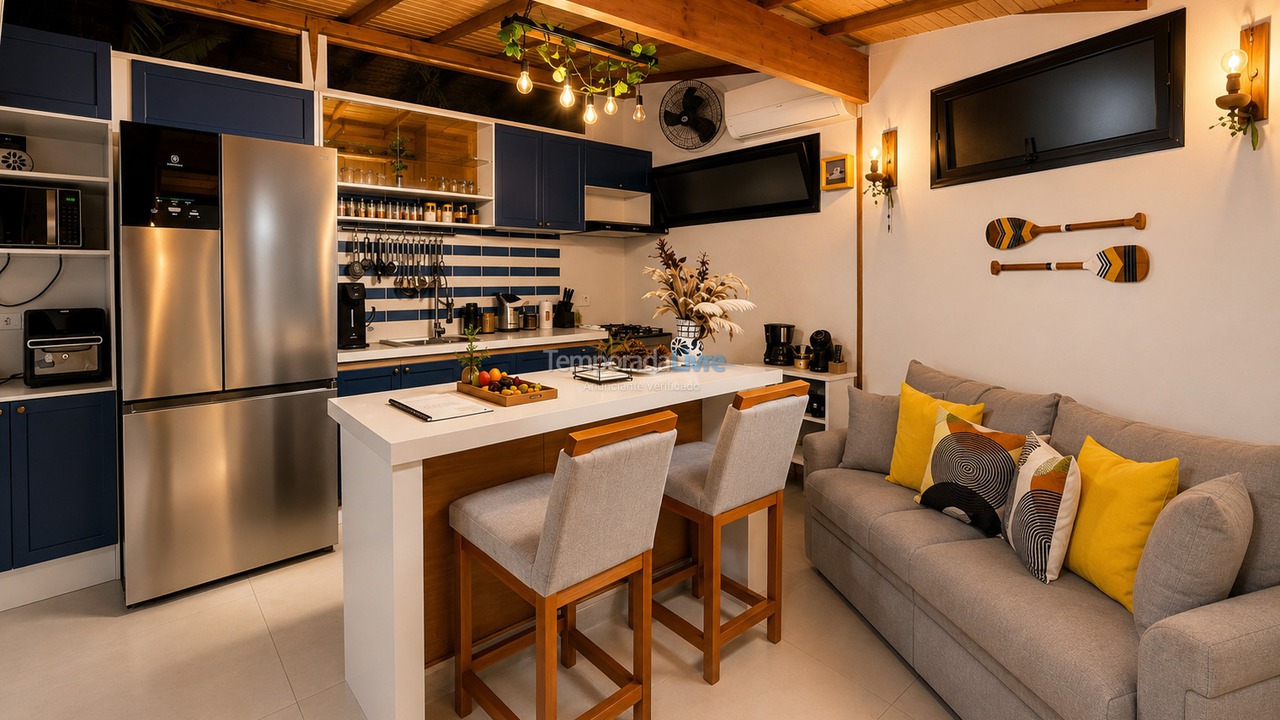 Casa para aluguel de temporada em Ilhabela (Perequê)