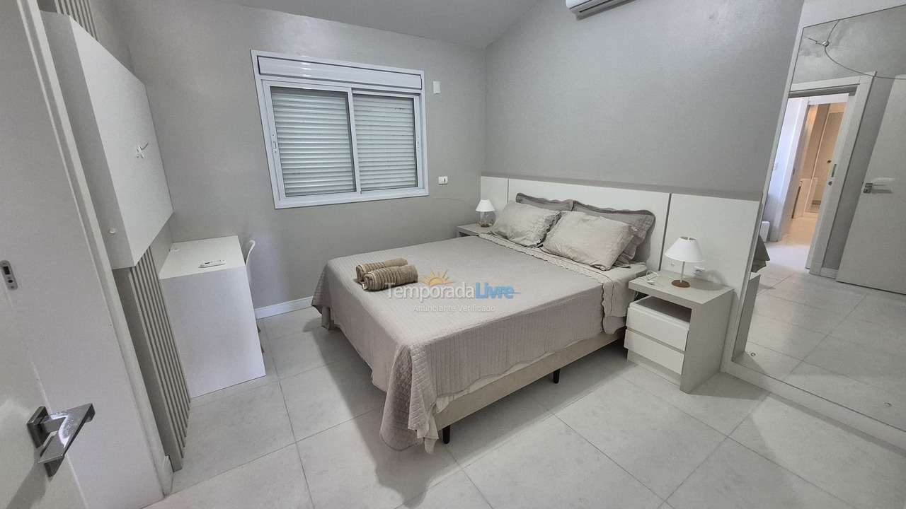 Casa para alquiler de vacaciones em Garopaba (Centro)