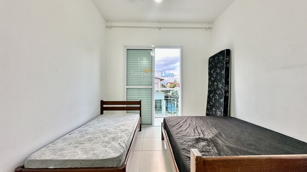 Casa para aluguel de temporada em Bertioga (Praia da Enseada)