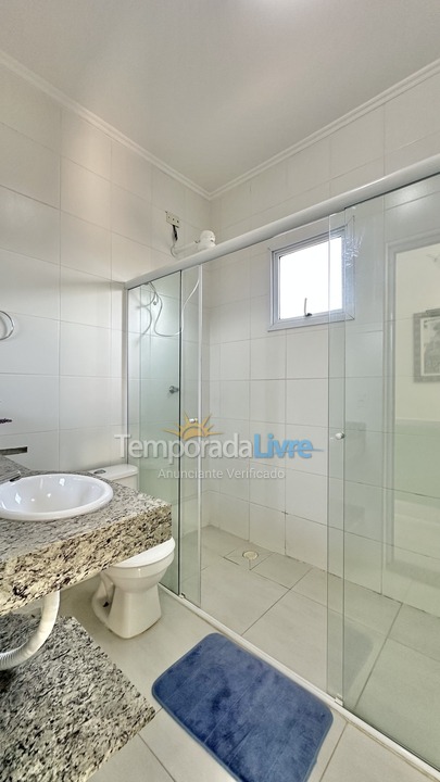 Casa para aluguel de temporada em Bertioga (Praia da Enseada)