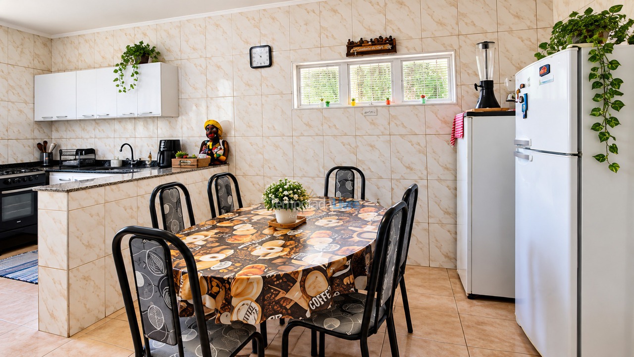 Chácara / sítio para aluguel de temporada em São Sebastião do Paraíso (Condomínio Cachoeira)