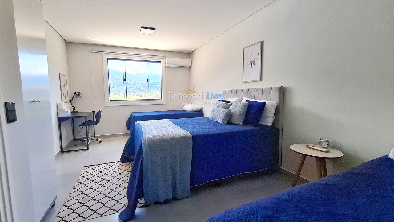 Casa para alquiler de vacaciones em Paraty (Portal das Artes)