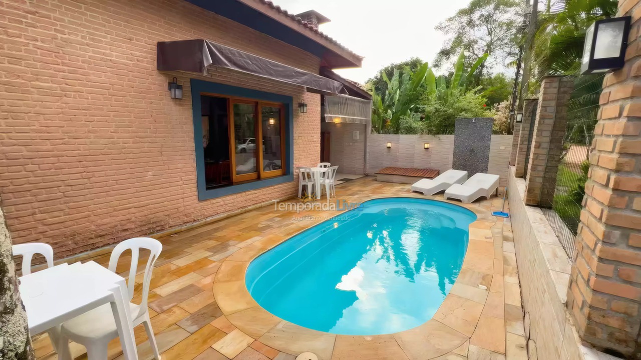 House for vacation rental in Ubatuba (Praia de Itamambuca)