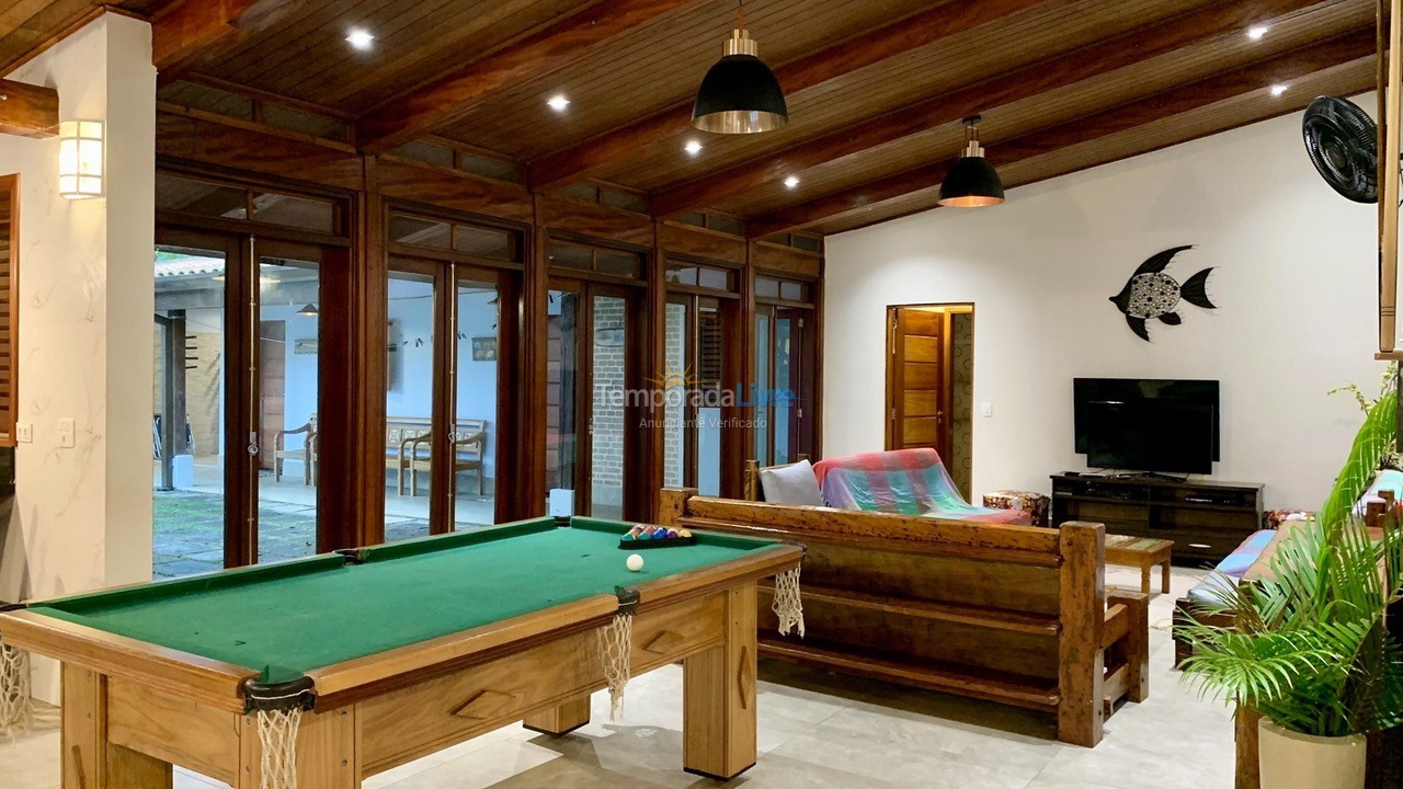 House for vacation rental in Ubatuba (Praia de Itamambuca)