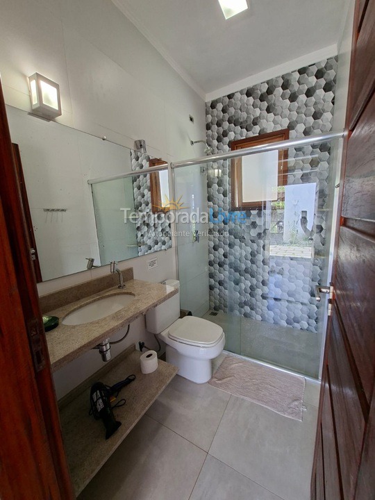 House for vacation rental in Ubatuba (Praia de Itamambuca)