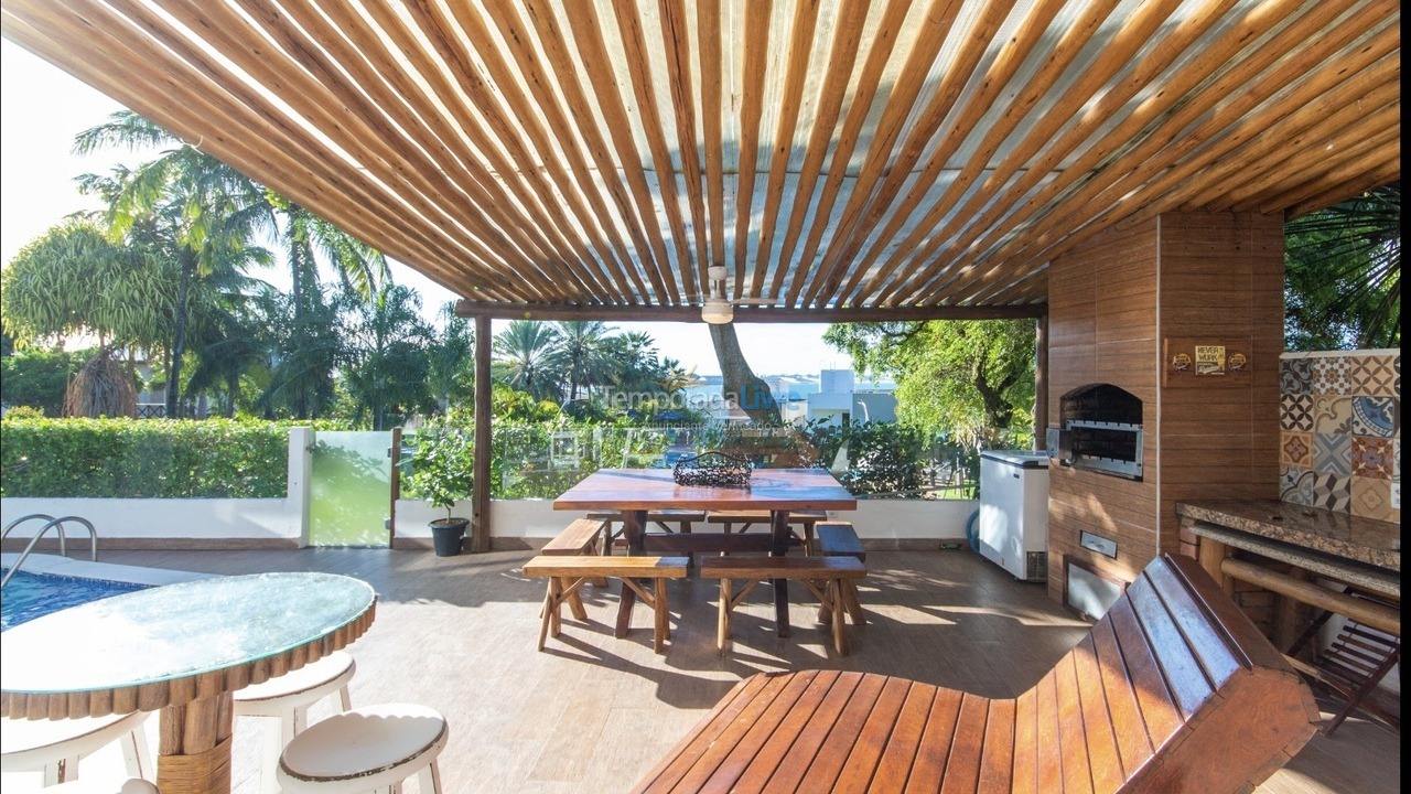 Casa para aluguel de temporada em Parnamirim (Praia de Pirangi do Norte)