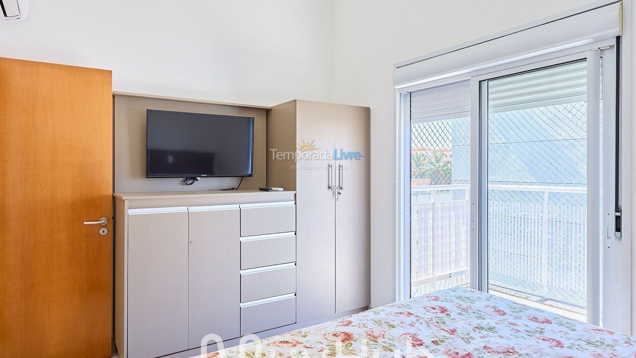 Apartamento para aluguel de temporada em Ubatuba (Praia Grande)