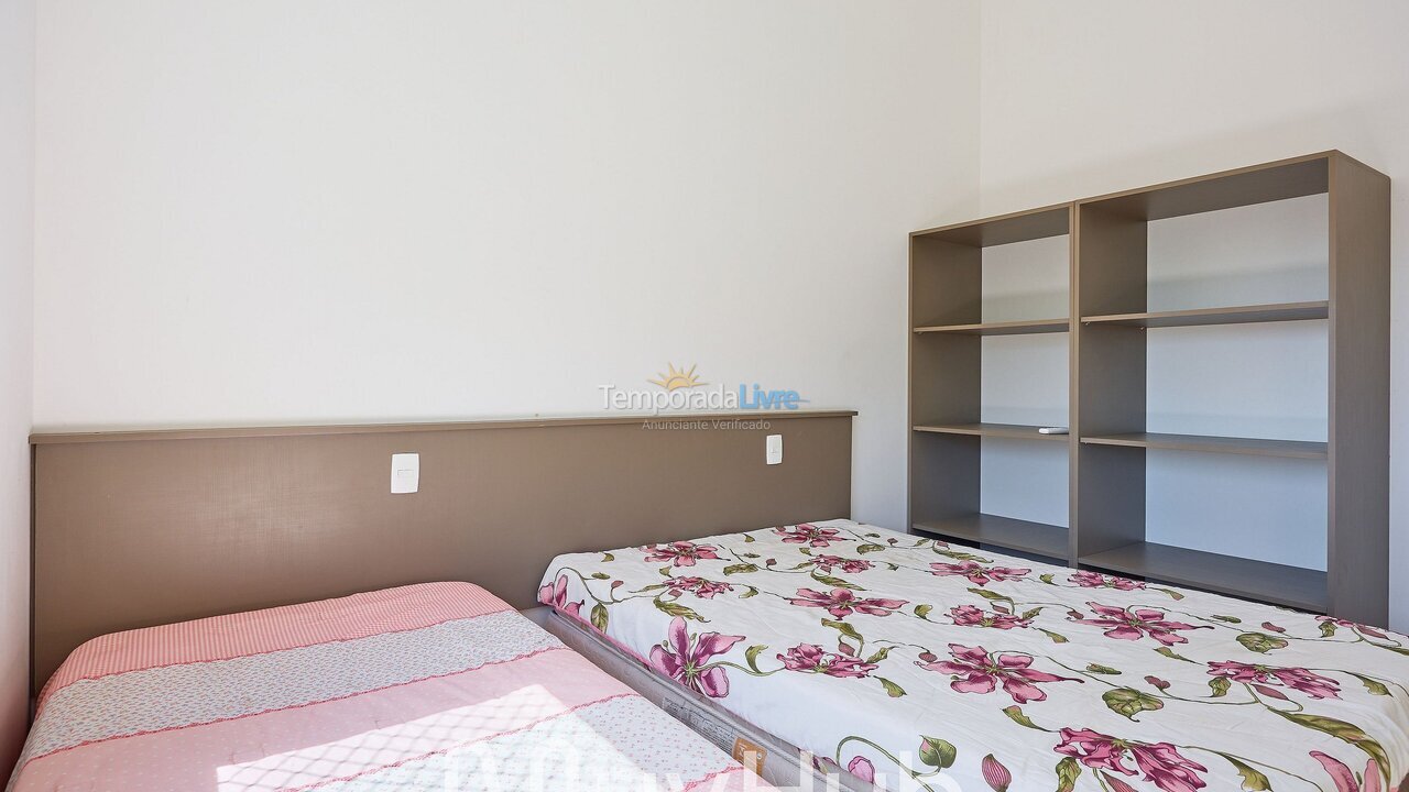 Apartamento para aluguel de temporada em Ubatuba (Praia Grande)
