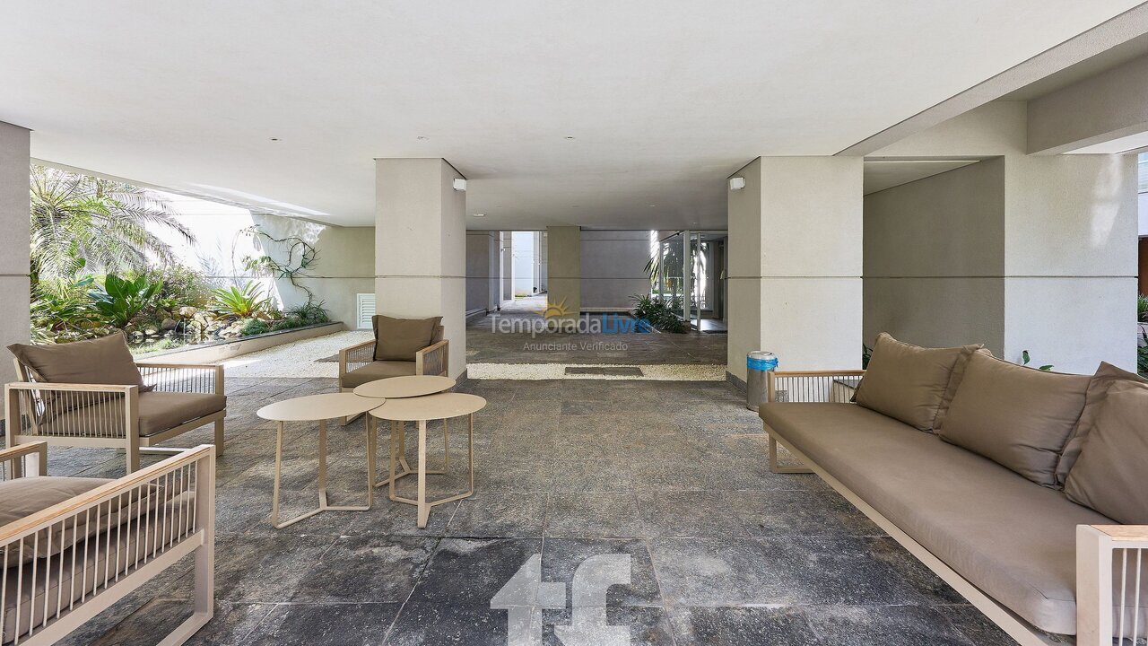 Apartamento para aluguel de temporada em Ubatuba (Praia Grande)