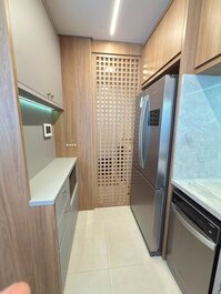 TEMPORADA | Apartamento de Alto Padrão | Rooftop e Piscina | Jurerê
