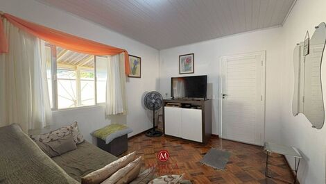 Ca165 - Casa de Praia com Piscina em Canto Grande