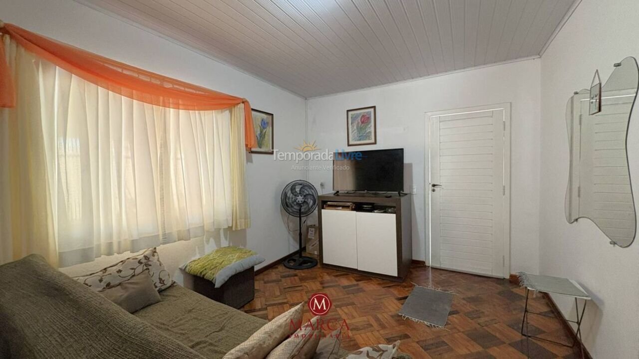 Casa para aluguel de temporada em Bombinhas (Canto Grande)