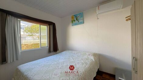 Ca165 - Casa de Praia com Piscina em Canto Grande