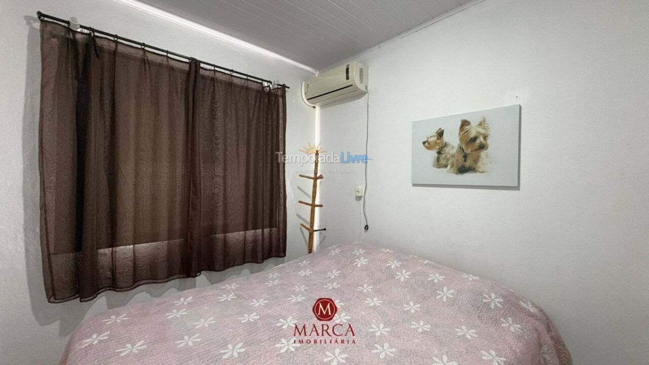 Casa para aluguel de temporada em Bombinhas (Canto Grande)