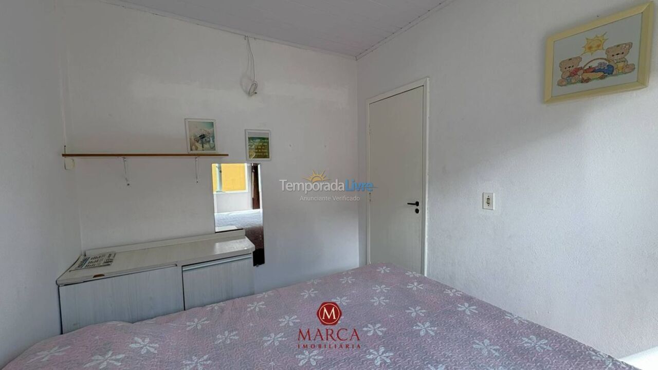 Casa para aluguel de temporada em Bombinhas (Canto Grande)