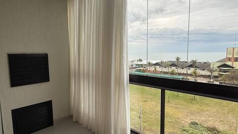 Cobertura com vista panorâmica para praia de Mariscal