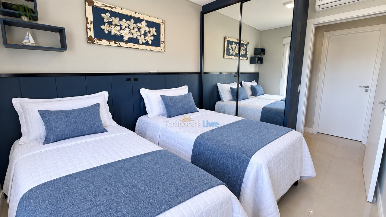 Apartamento para aluguel de temporada em Bombinhas (Canto Grande)