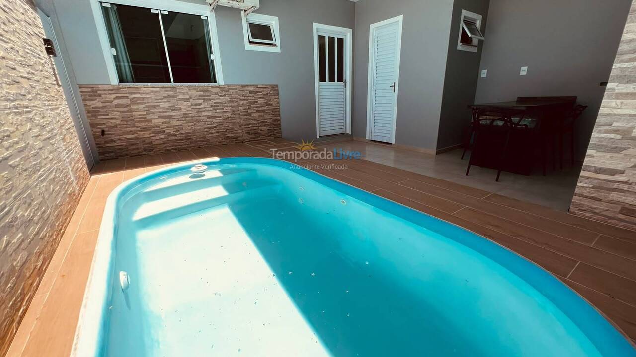 Casa para alquiler de vacaciones em Bombinhas (Canto Grande)