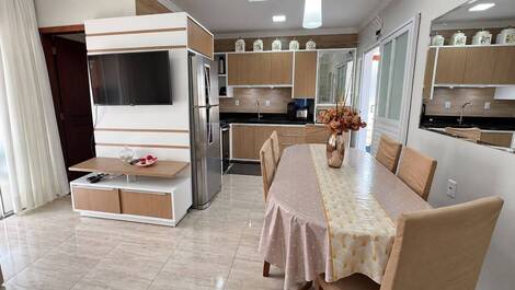 Beautiful Apartment for 8 people 100 meters from the beach of Canto Grande