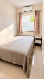 House with 2 bedrooms on Mariscal Beach