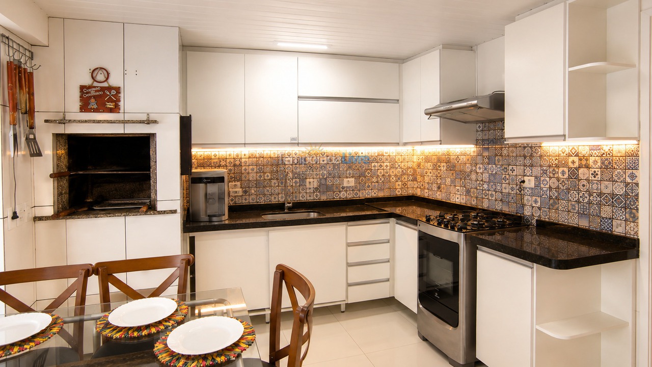 Apartamento para alquiler de vacaciones em Matinhos (Caiobá)