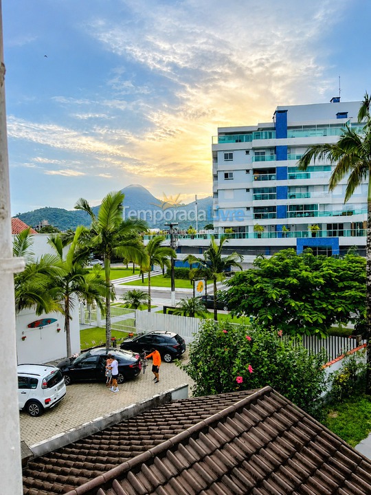Apartamento para aluguel de temporada em Matinhos (Caiobá)