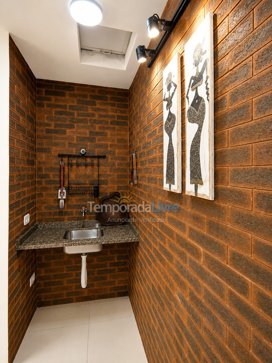 Apartamento para aluguel de temporada em Matinhos (Caiobá)