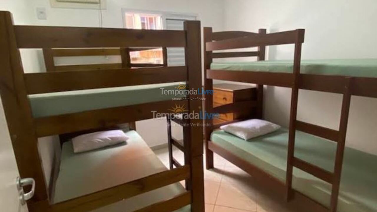Apartamento para aluguel de temporada em Ubatuba (Praia Grande)