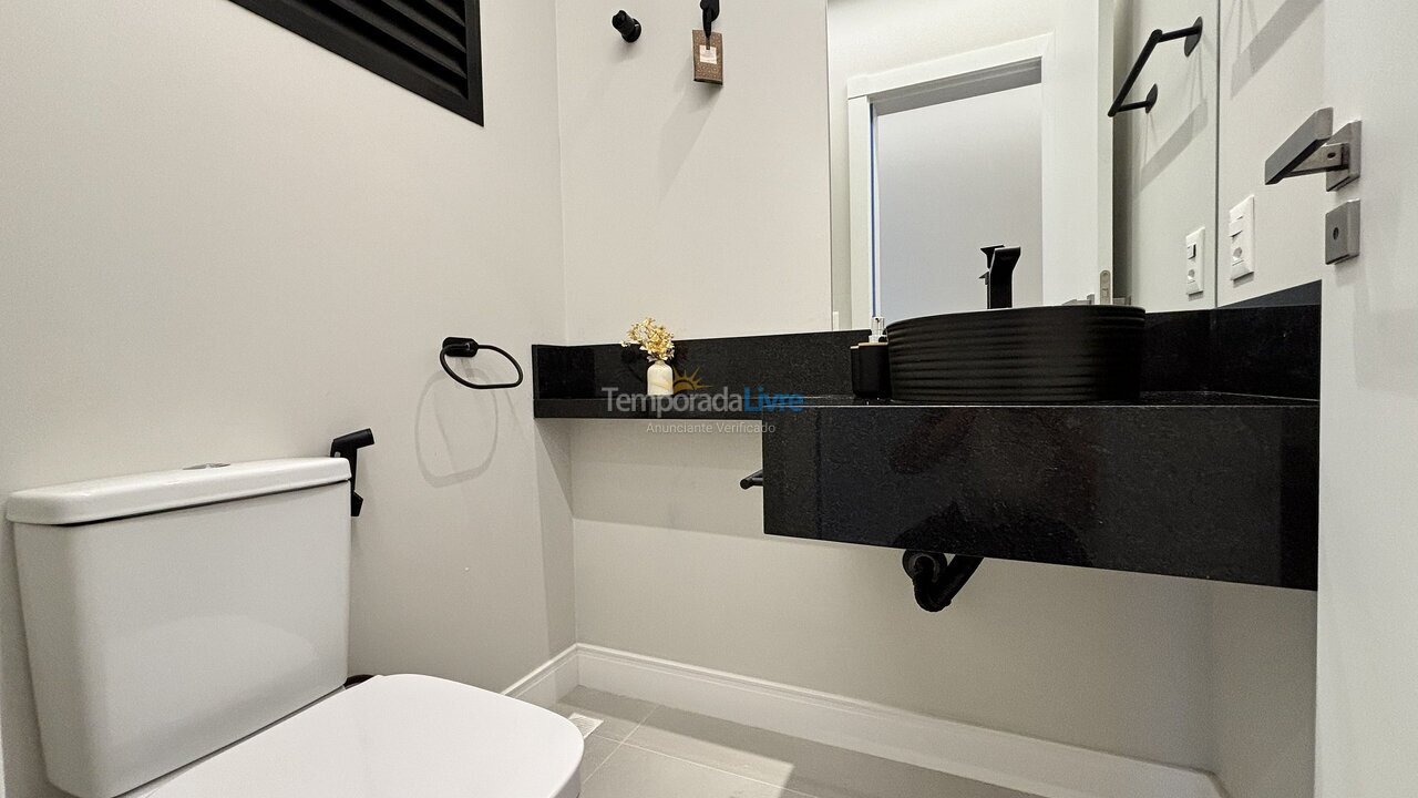 Apartamento para alquiler de vacaciones em Bombinhas (Praia de Bombas)