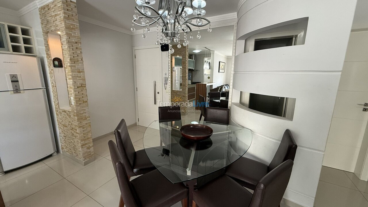Apartamento para aluguel de temporada em Bombinhas (Praia de Bombas)