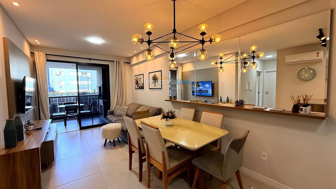 Apartment for vacation rental in Bombinhas (Praia de Bombas)