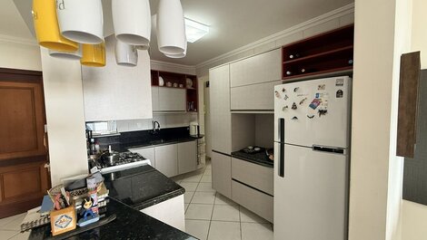 006A - 3 bedrooms, 50 meters from the sea in Bombas