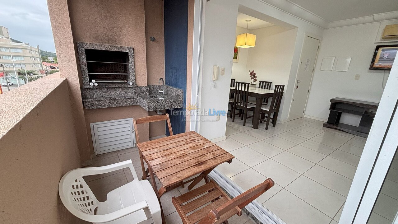 Apartment for vacation rental in Bombinhas (Praia de Bombas)