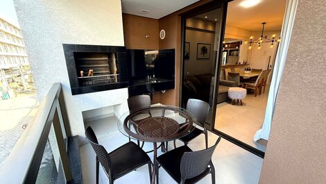 016- 2-bedroom apartment in Bombas