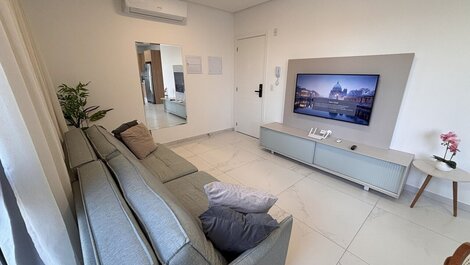 022- Apartamento 3 Suítes a 50m da Praia de Bombas