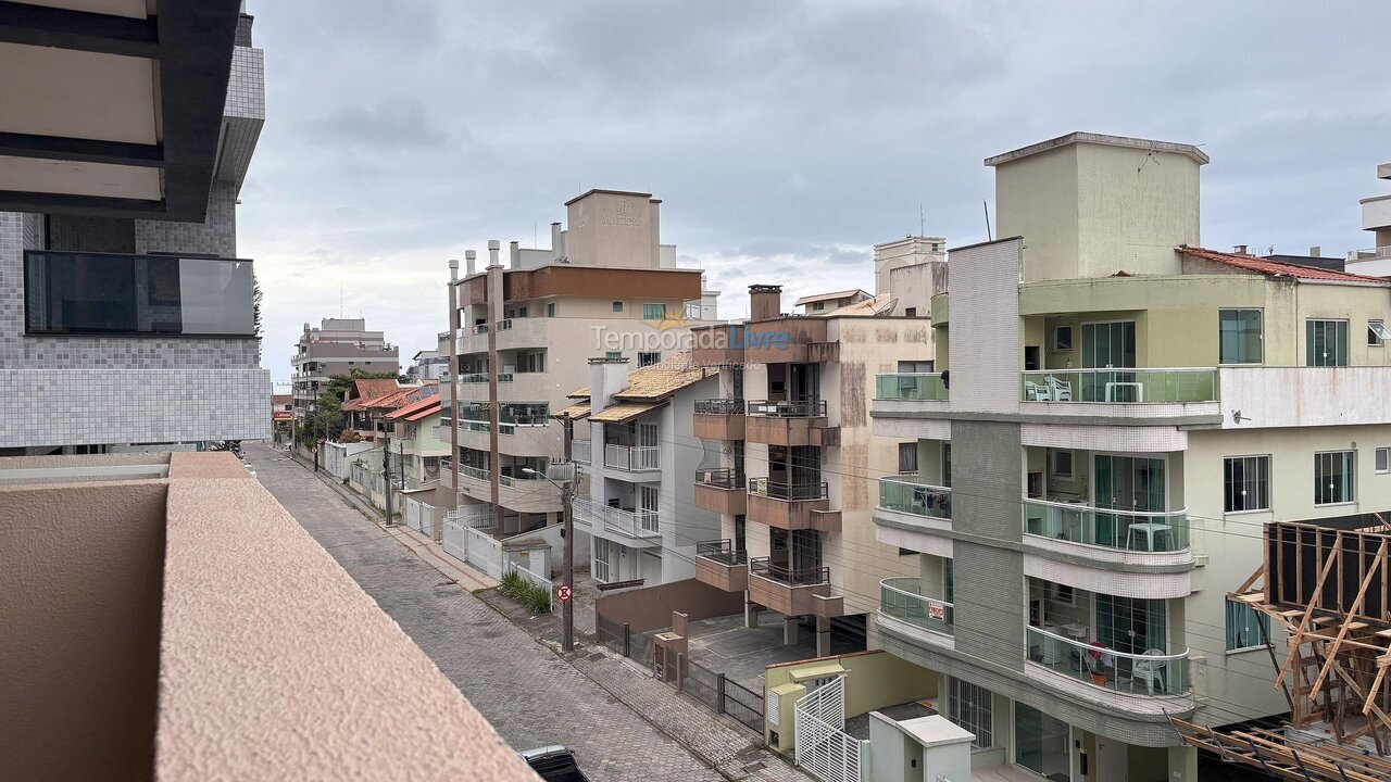 Apartment for vacation rental in Bombinhas (Praia de Bombas)